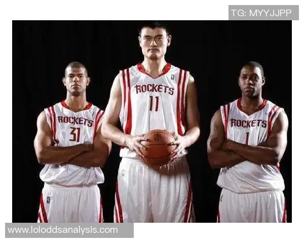 姚明父母的家世背景与影响他篮球生涯的故事探秘