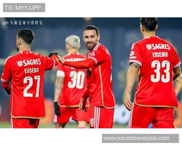 巴萨国王杯大胜本菲卡六球狂潮引发转会市场热议