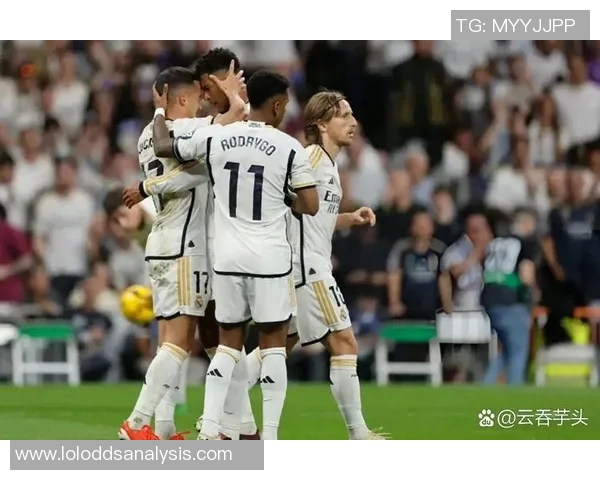 德甲激战：马竞绝杀巴萨补时进球引爆全场激情瞬间解析