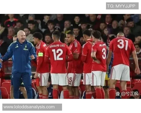 英超激战：波尔图逆转多特蒙德精彩瞬间引爆全场热情