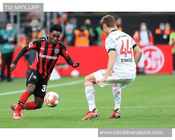 德甲焦点战平局引发争议补时进球瞬间点燃全场激情 德甲焦点战平局引发争议补时进球瞬间点燃全场激情