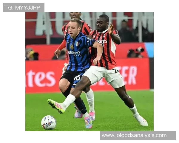 友谊赛精彩回顾：里昂大胜那不勒斯点球大战引发全场热烈反响