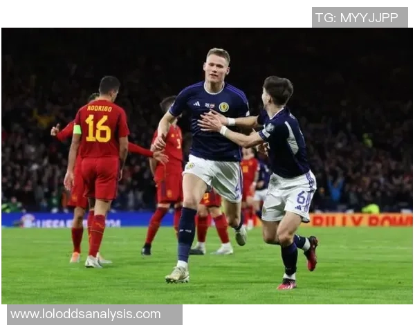 中超热刺与曼联握手言和红牌争议引发全场热议与转会传闻