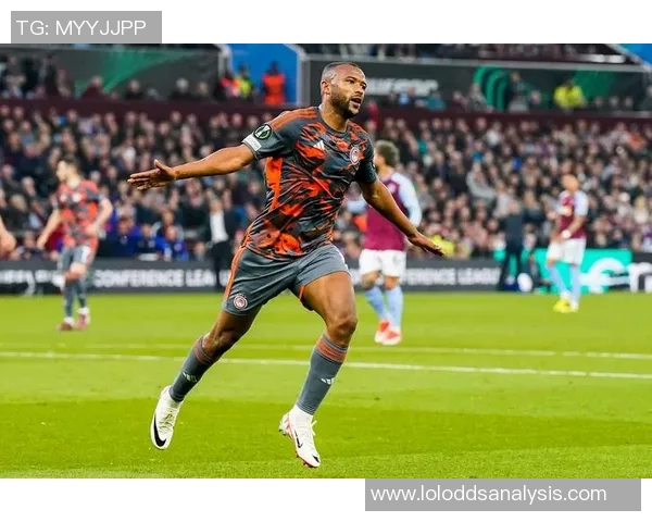 中超精彩对决尤文图斯逆转AC米兰帽子戏法点燃全场热情